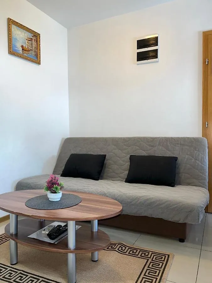 Apartment Brigita Lopar